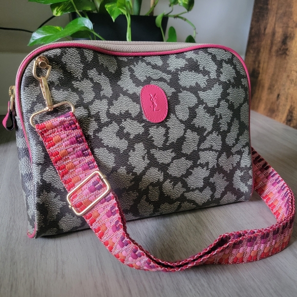 Authentic Vintage YSL clutch Bag - Picture 1 of 10